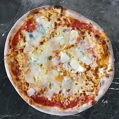 43. Quattro formaggi