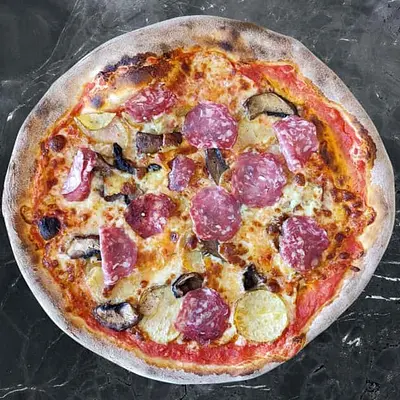 11. Salami tortufo due