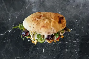 51. Kylling & frisk mozzarellaost - Frokost